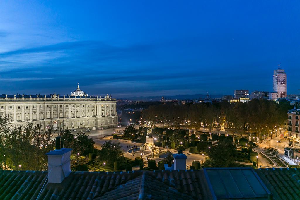 Hostal Central Palace Madrid Szoba fotó